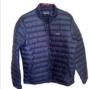 NWOT - Patagonia Men's Down Sweater - Classic Navy - (M)